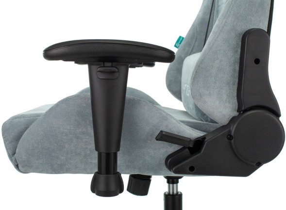 Кресло игровое Zombie VIKING KNIGHT Fabric